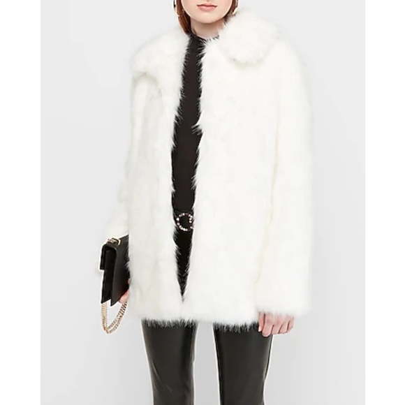 nwt EXPRESS SOLDOUT white fur coat xs - Picture 1 of 4